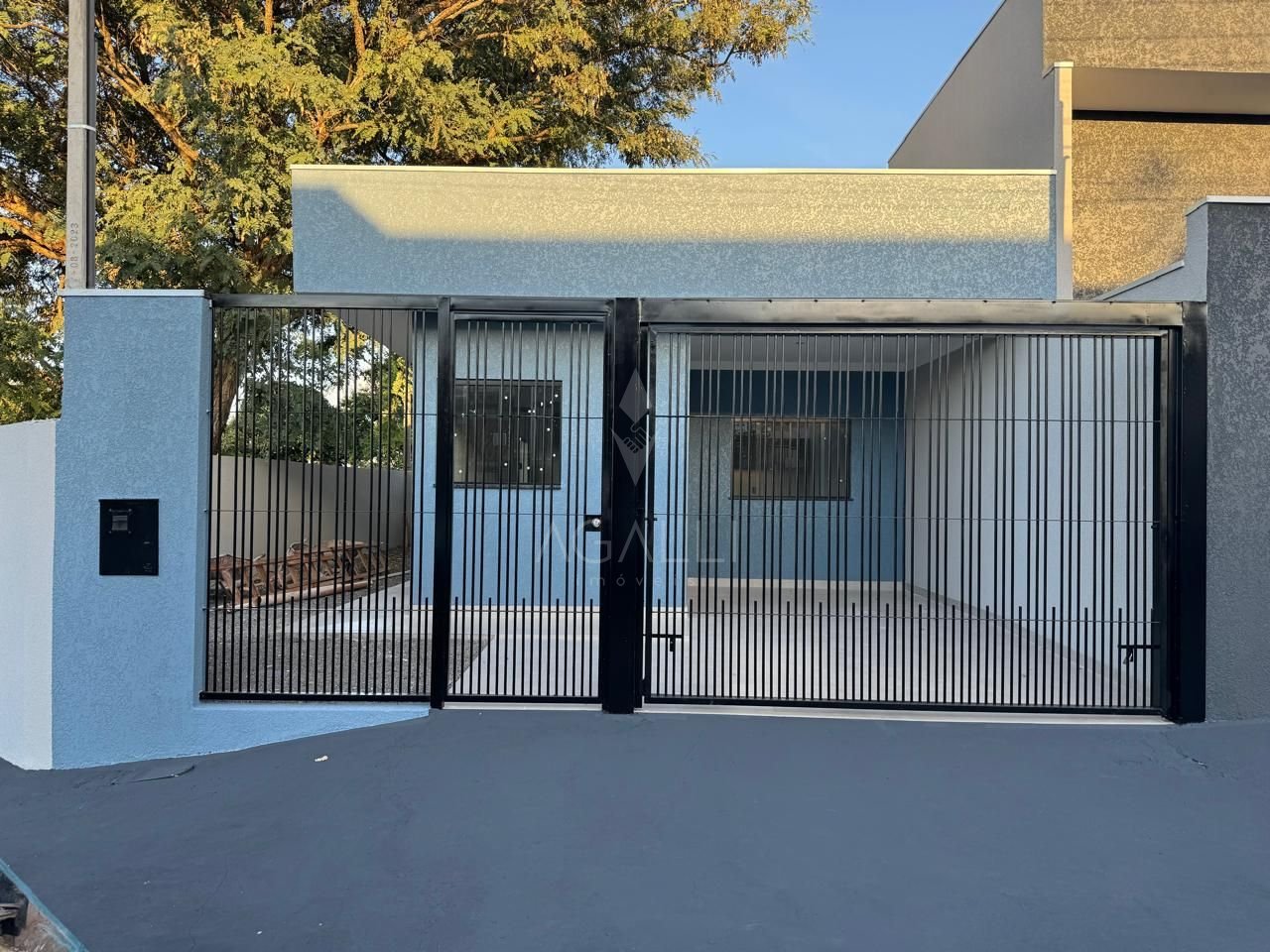 Casa com 2 dormitórios à venda, 125 m² por R$ 275.000,00 - Jar...