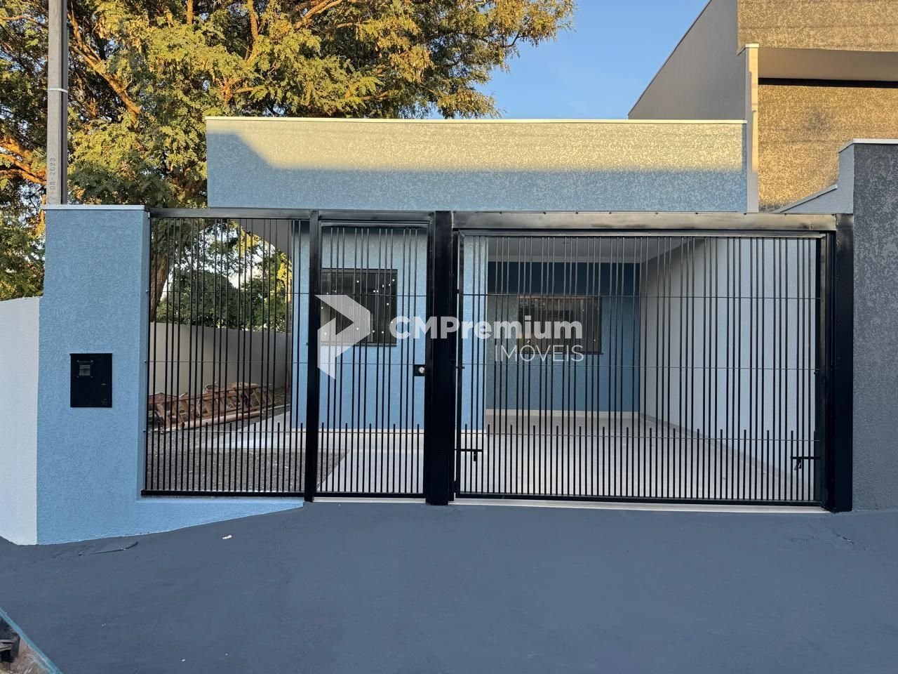 Casa com 2 dormitórios à venda, 125 m² por R$ 275.000,00 - Jar...