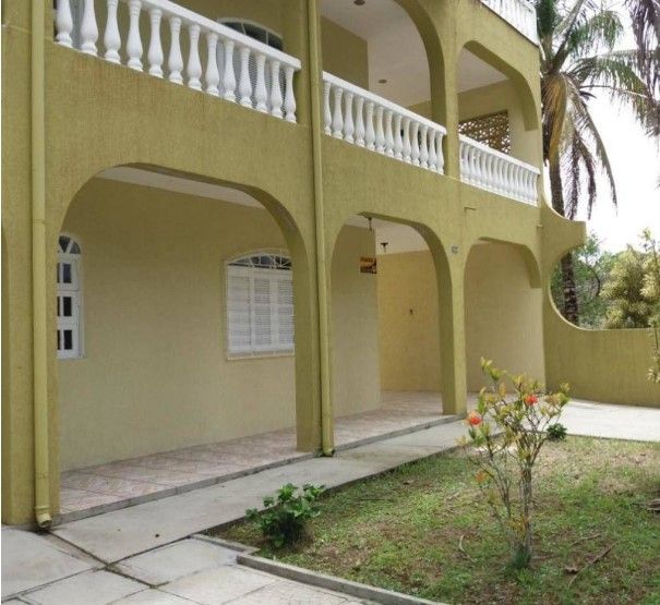 Sobrado à Beira-Mar no Litoral Sul  Conforto, Espaço e Lazer C...