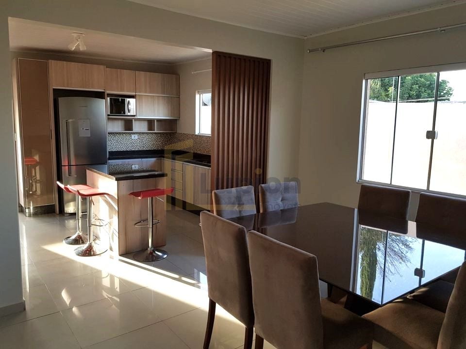 Casa com 3 dormitórios à venda, 152 m  por R  730.000,00 - Lap...