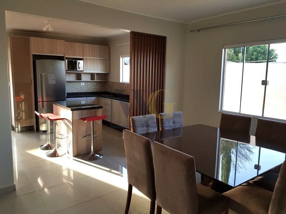 Casa com 3 dormitórios à venda, 152 m  por R  730.000,00 - Lap...