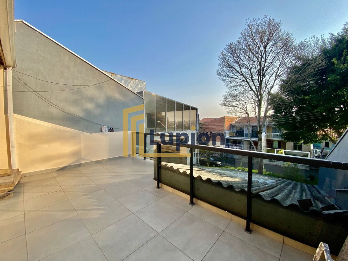 Sobrado com 2 dormitórios à venda, 144 m  por R  385.000,00 - ...