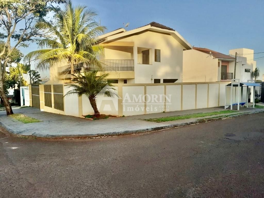 Sobrado com 7 dormitórios à venda, 387 m  por R  1.100.000,00 ...