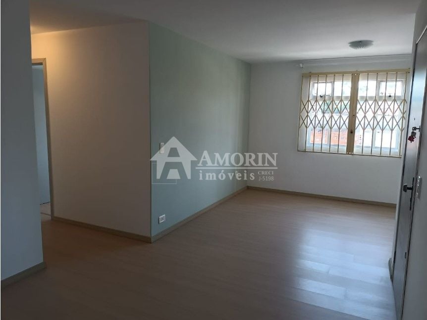 Apartamento com 3 dormitórios à venda, 80 m  por R  369.000,00...