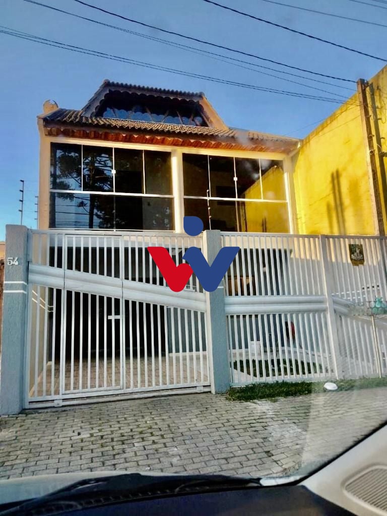 Sobrado com 3 dormitórios 01 suíte  à venda, 240 m  por R  850...
