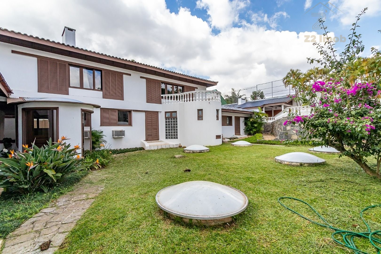 Casa com 5 dormitórios à venda, 1200 m  por R  2.590.000,00 - ...