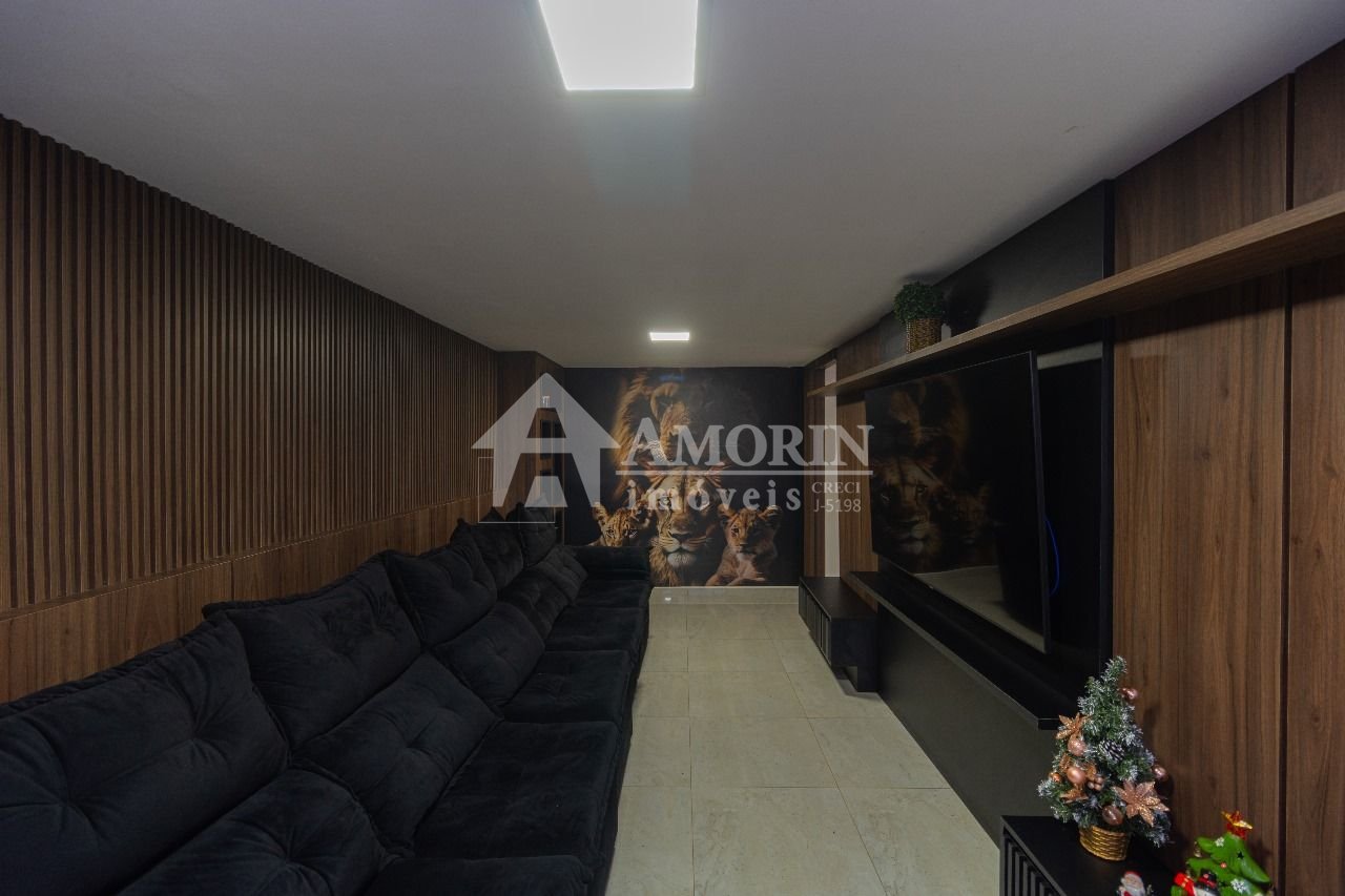 Sobrado com 5 dormitórios à venda, 265 m  por R  900.000,00 - ...