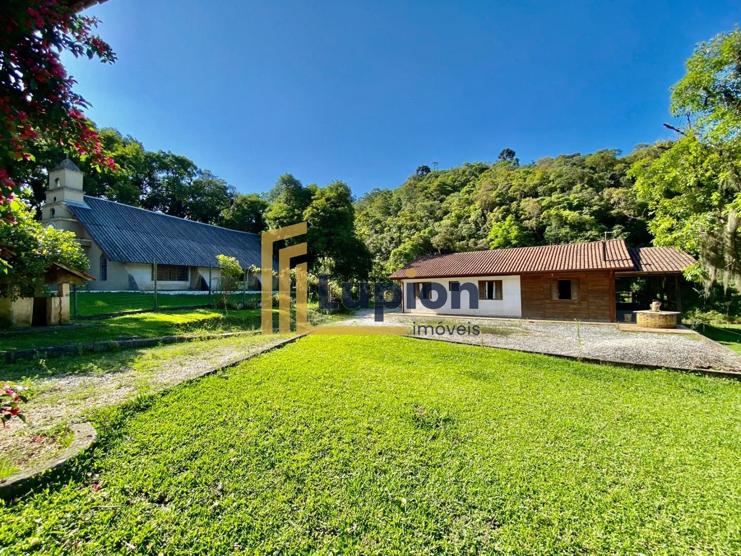 Encantadora Chácara, 44000 m  por R  1.600.000 - Boichininga -...