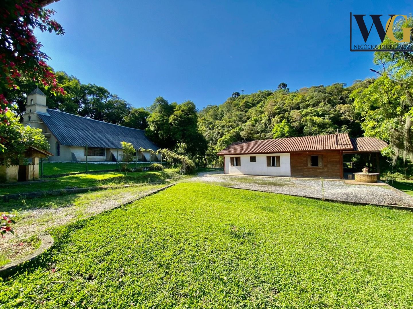 Encantadora Chácara, 44000 m  por R  1.600.000 - Boichininga -...