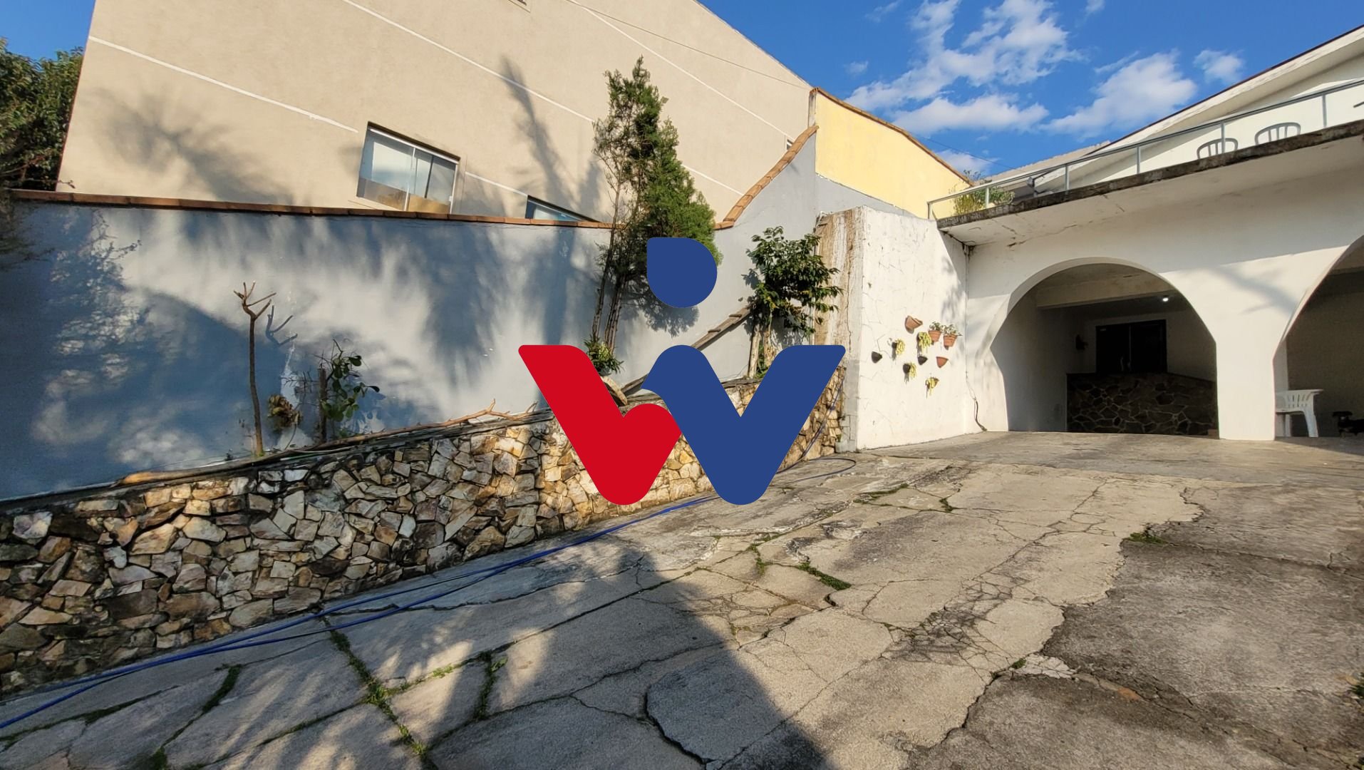 Casa com 4 dormitórios à venda,295.00 m , portão, CURITIBA - PR