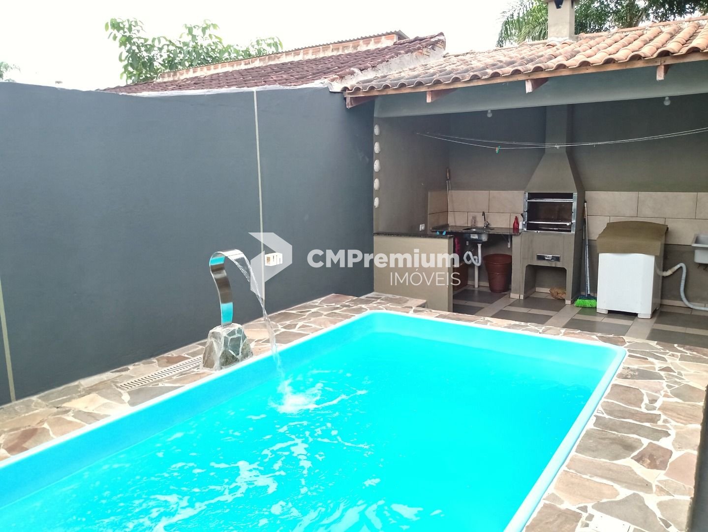 Casa com 3 dormitórios à venda, 90 m  por R  395.000,00 - Itap...