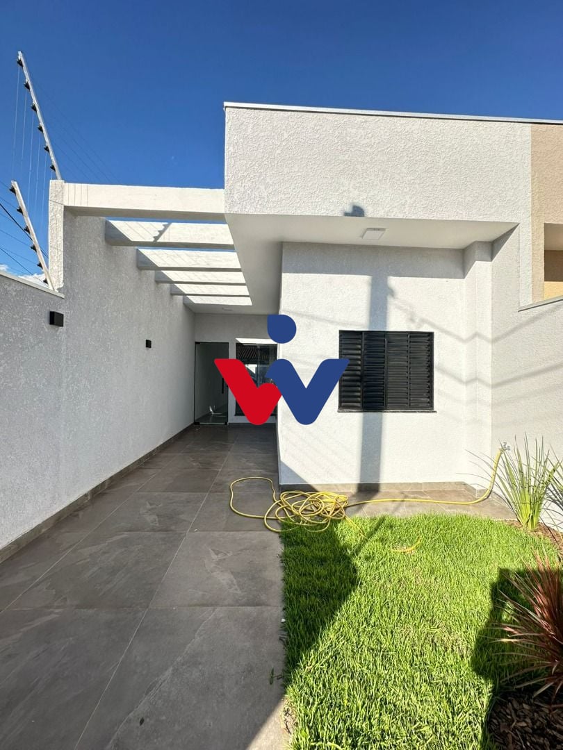 Casa com 3 dormitórios à venda, 74 m  por R  380.000 - JD INDE...