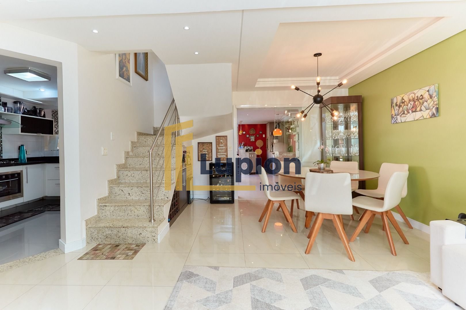 Sobrado com 4 dormitórios à venda, 180 m  por R  978.000,00 - ...