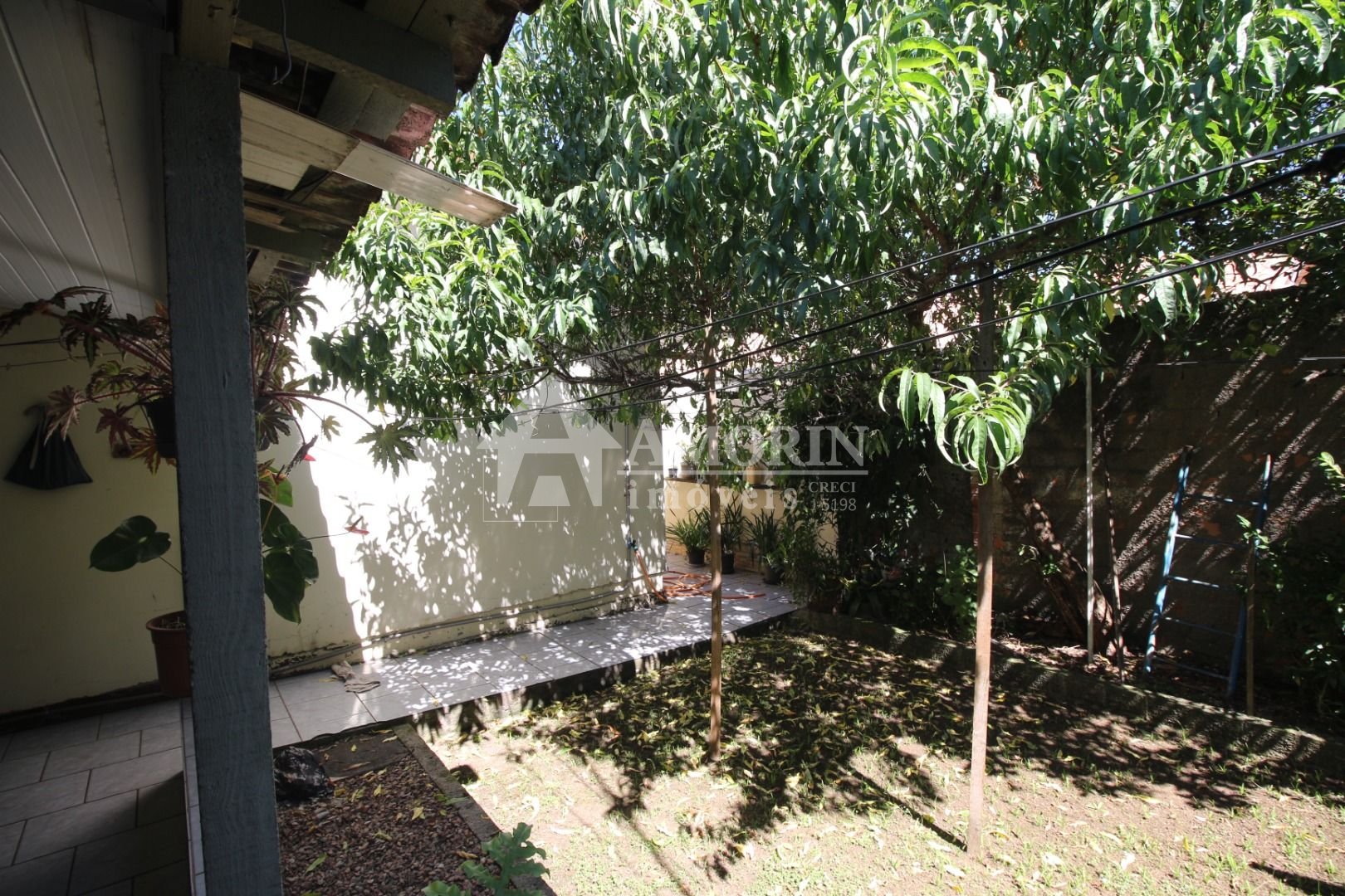 Casa com 4 dormitórios à venda, 131.00 m , uberaba, CURITIBA - PR