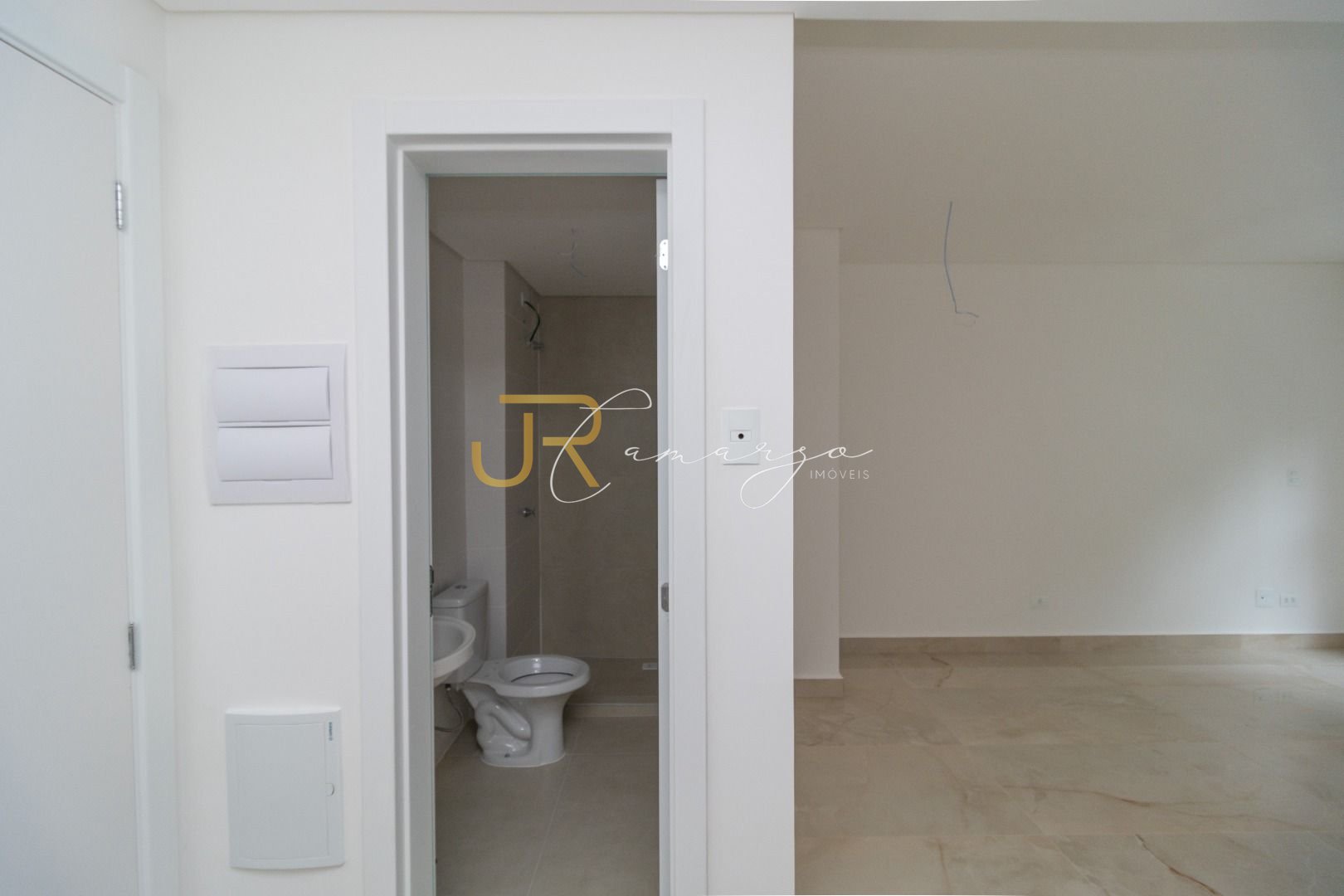 Apartamento com 1 dormitório à venda, 28 m  por R  267.000,00 ...