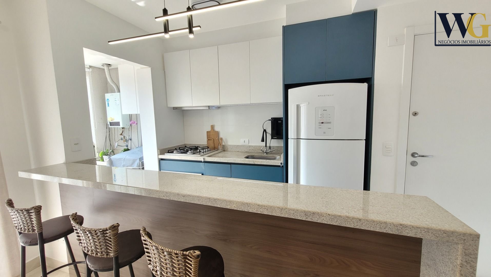 Apartamento de 3 dormitórios à venda,63.75 m , Portão, CURITIB...