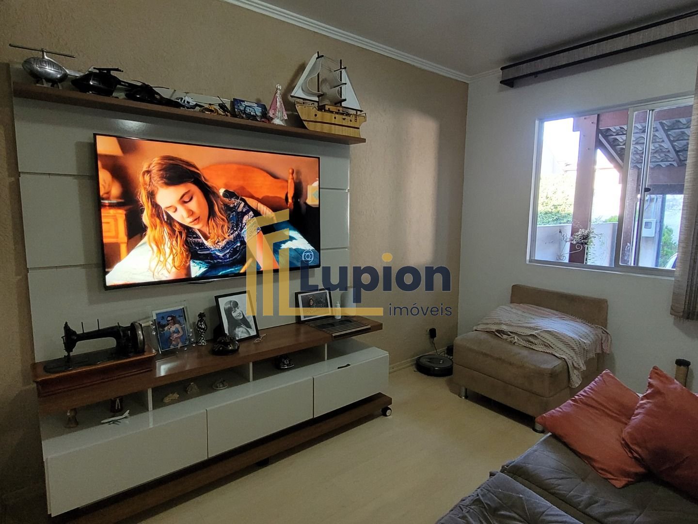Sobrado com 3 dormitórios à venda,86.00 m , santa cândida, CUR...