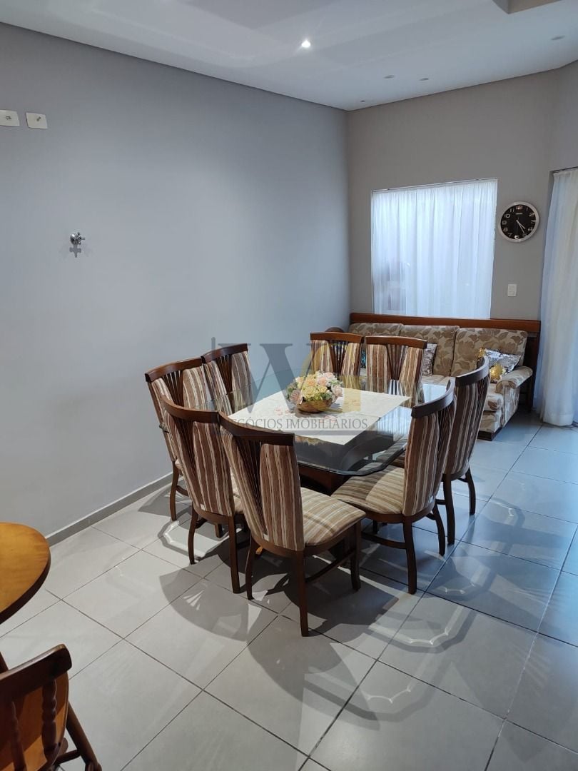 Triplex Moderno de 240m  com 4 Quartos, Ático e Churrasqueira ...