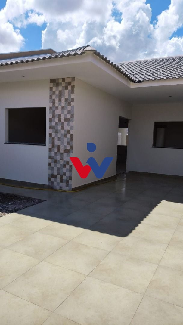 Casa com 3 dormitórios à venda, 68 m² por R$ 230.000,00 - Parq...