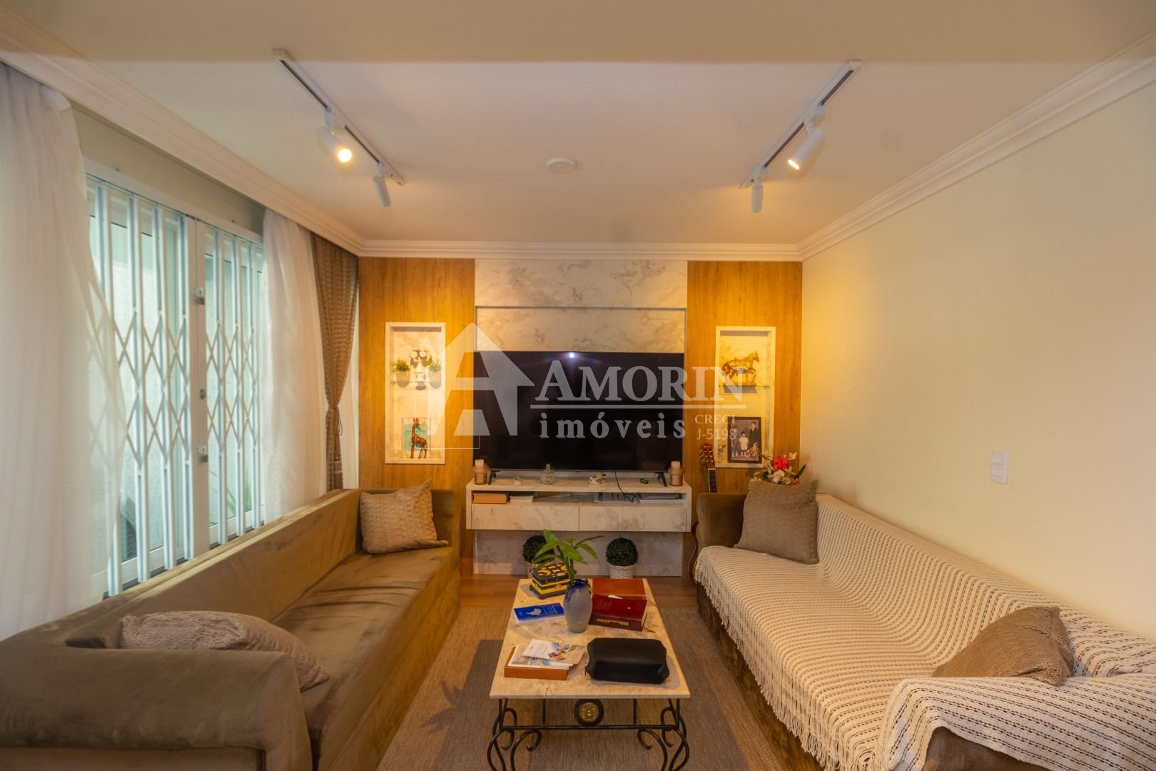 Sobrado com 3 dormitórios à venda, 175 m  por R  1.099.000,00 ...