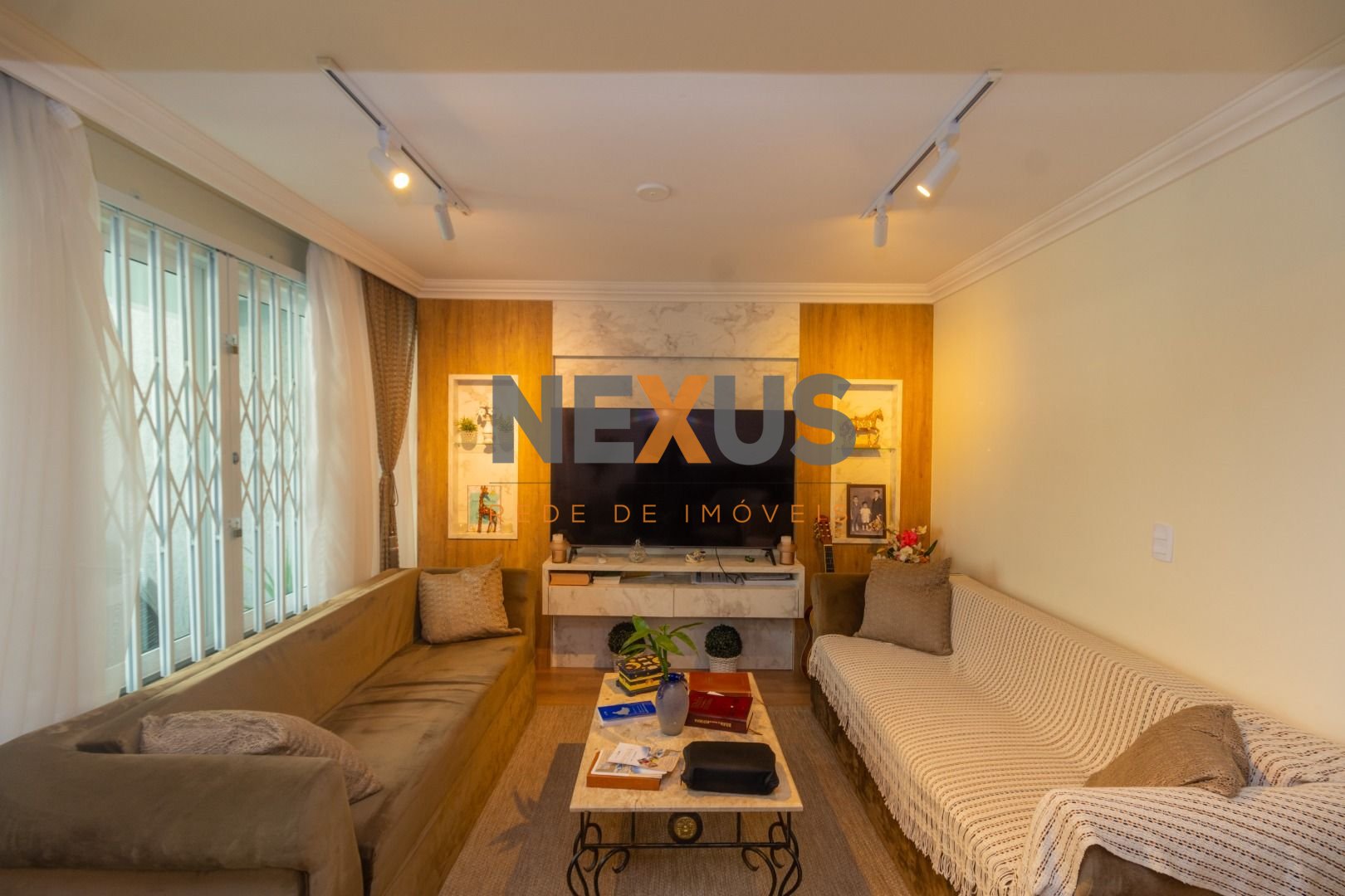 Sobrado com 3 dormitórios à venda, 175 m  por R  1.099.000,00 ...