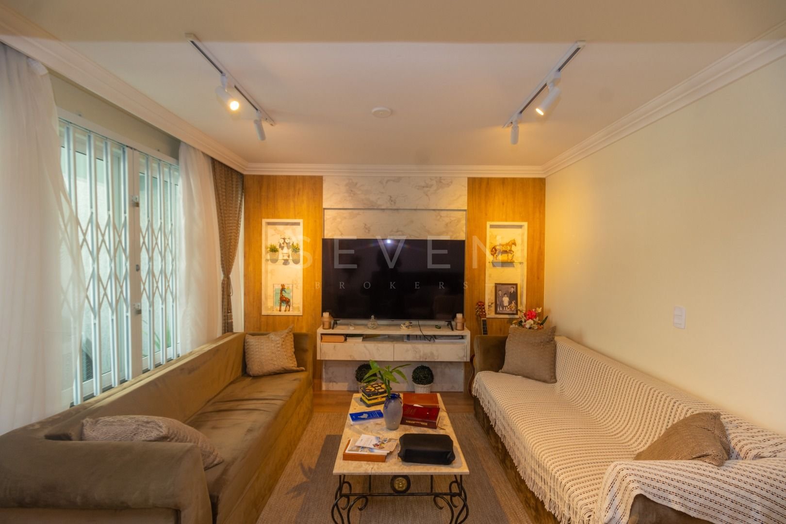 Sobrado com 3 dormitórios à venda, 175 m  por R  1.099.000,00 ...