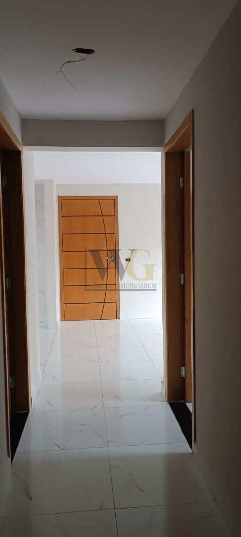 Casa com 3 dormitórios à venda, 94 m  por R  390.000,00 - Conj...