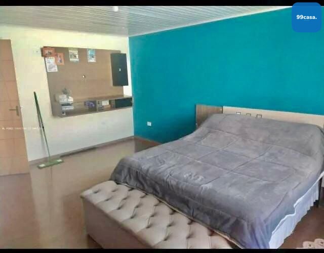 Espetacular Casa à Venda em Curitiba  4 Dormitórios, 2 Suítes,...