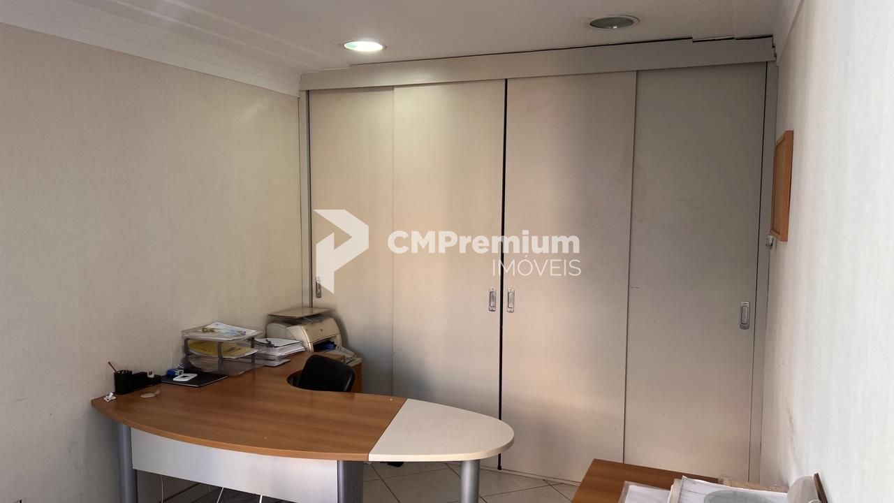 Sala à venda, 46 m  por R  250.000,00 - Centro - Curitiba PR