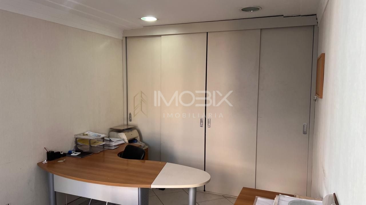 Sala à venda, 46 m  por R  250.000,00 - Centro - Curitiba PR