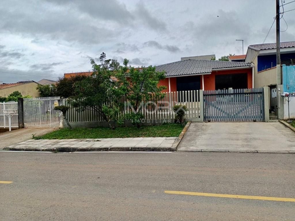 Casa com 5 dormitórios à venda, 221 m  por R  935.000,00 - Est...