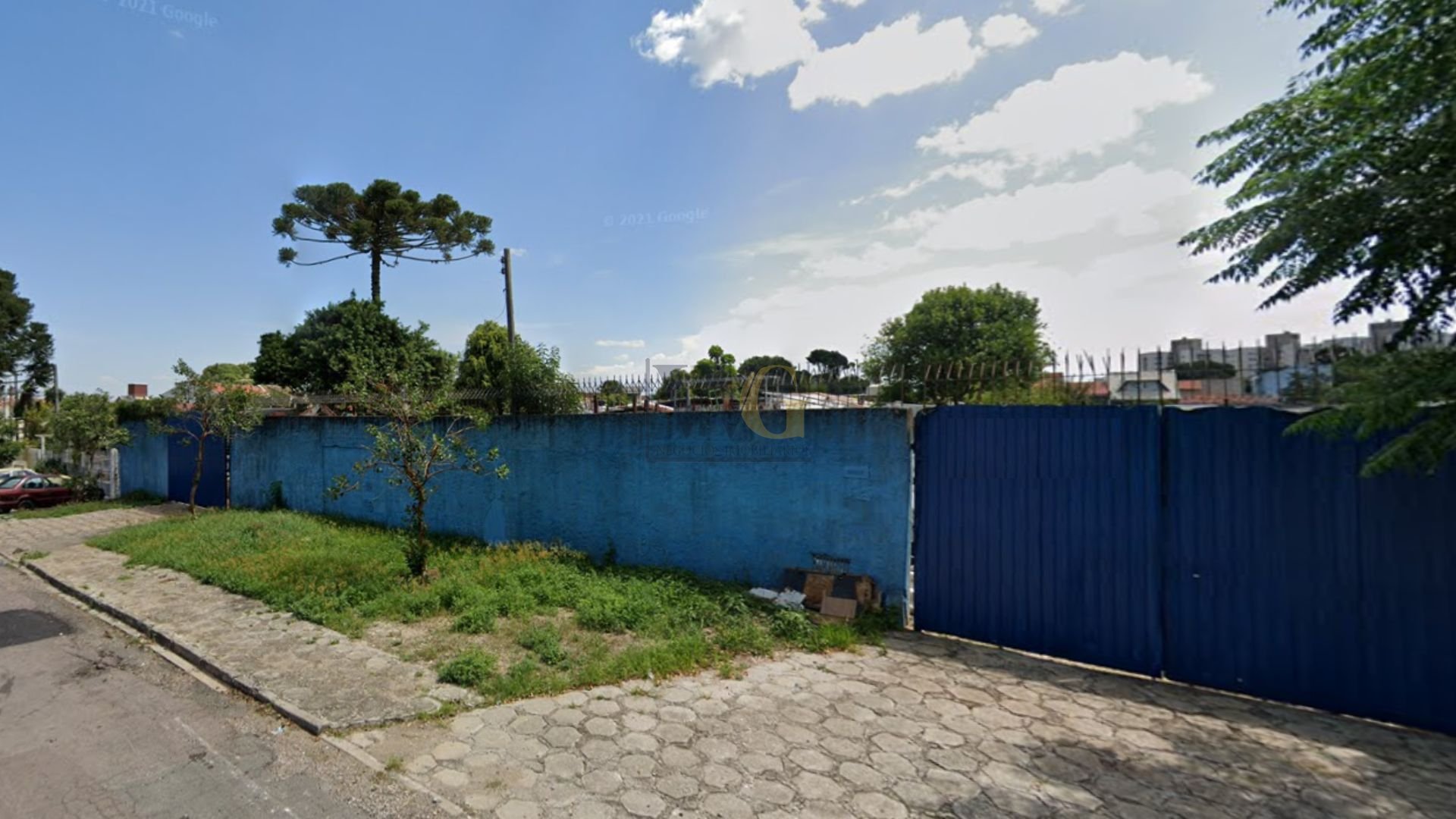 Terreno à venda, 3151 m  por R  8.000.000,00 - Novo Mundo - Cu...
