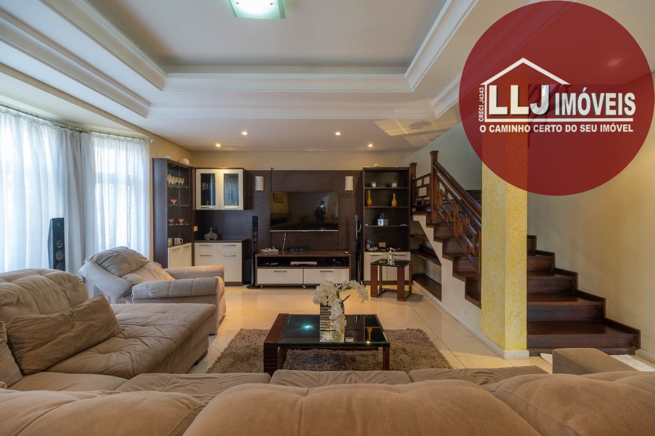 Sobrado com 5 dormitórios à venda, 329 m  por R  2.680.000,00 - Vila Izabel - Curitiba PR