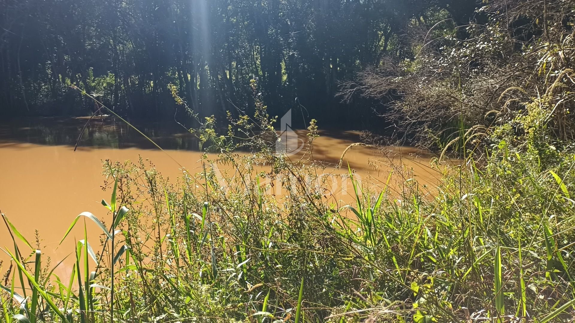 Chácara à venda, 24300 m  por R  630.000,00 - Zona Rural - Ara...