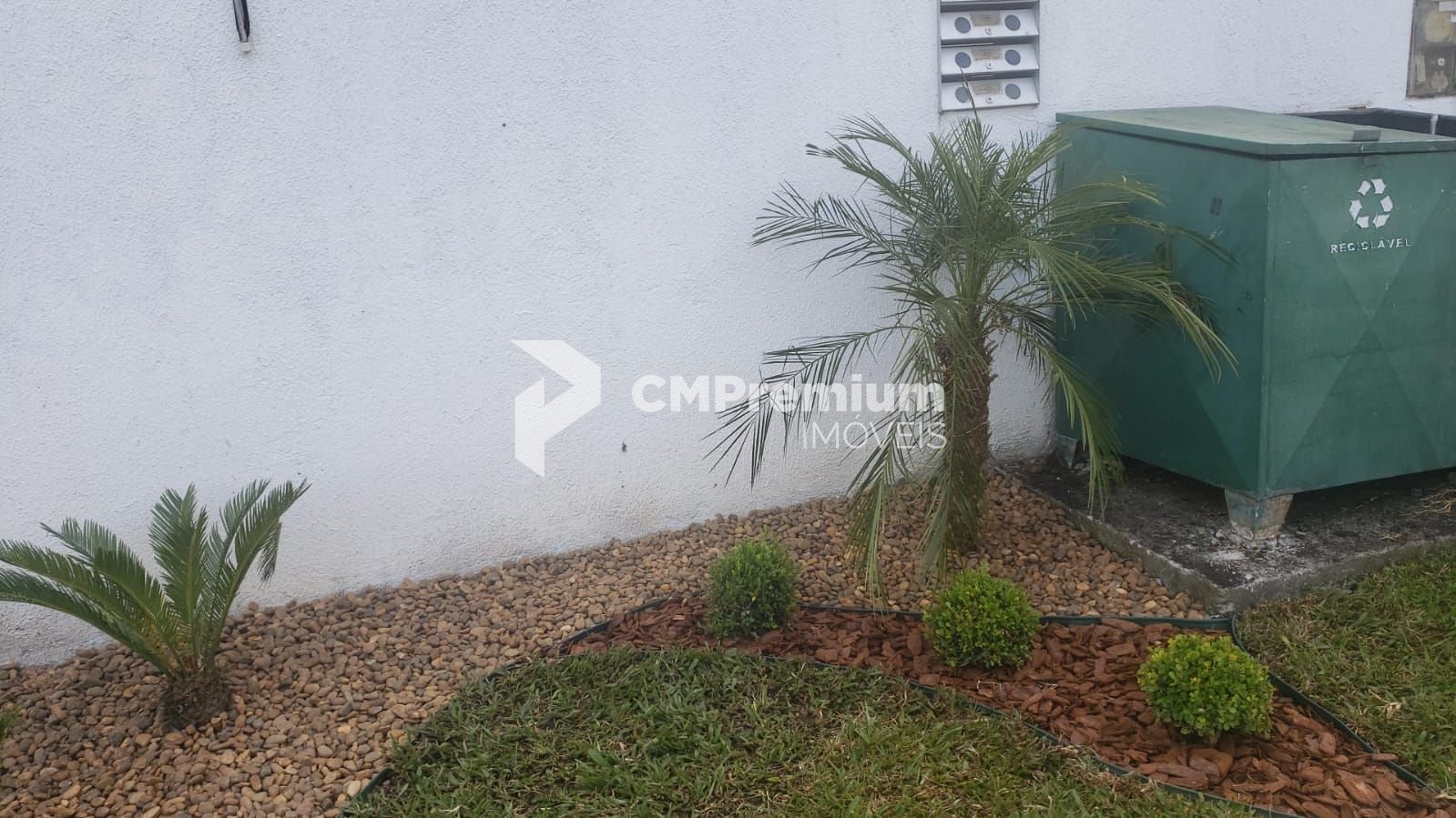 Apartamento com 8 dormitórios à venda, 500 m  por R  2.000.000...