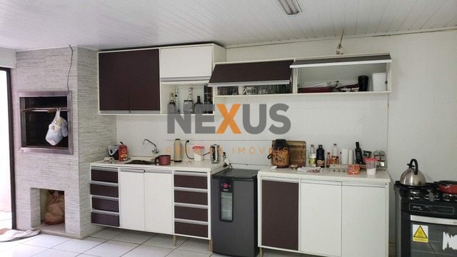 Casa com 3 dormitórios à venda, 232 m  por R  840.000,00 - Ube...