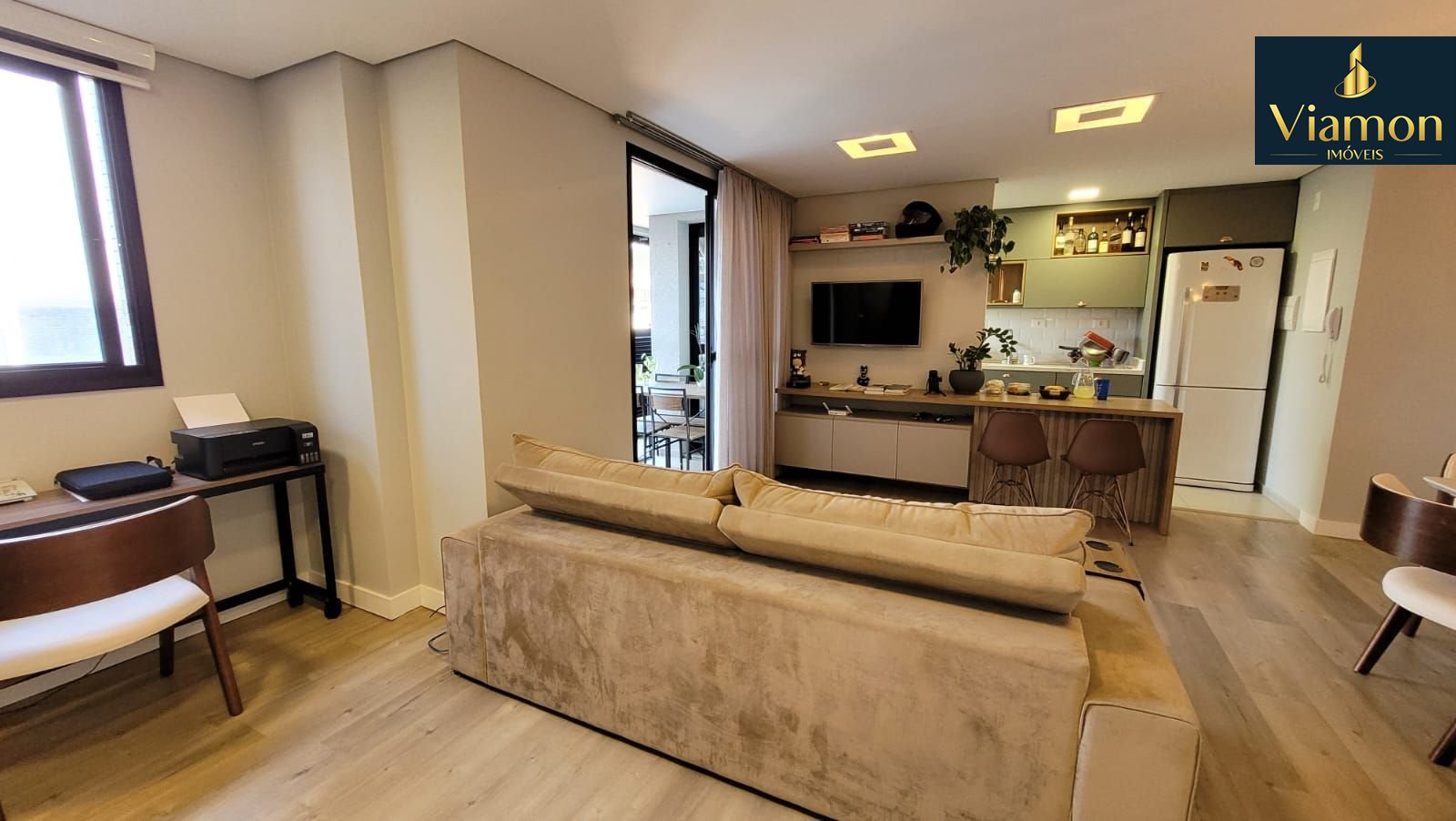 Apartamento com 2 dormitórios à venda, 72 m  por R  663.000,00...