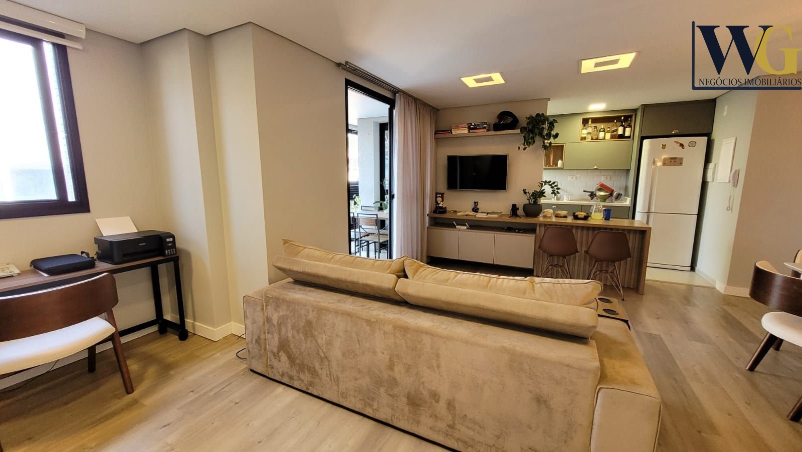 Apartamento com 2 dormitórios à venda, 72 m  por R  663.000,00...