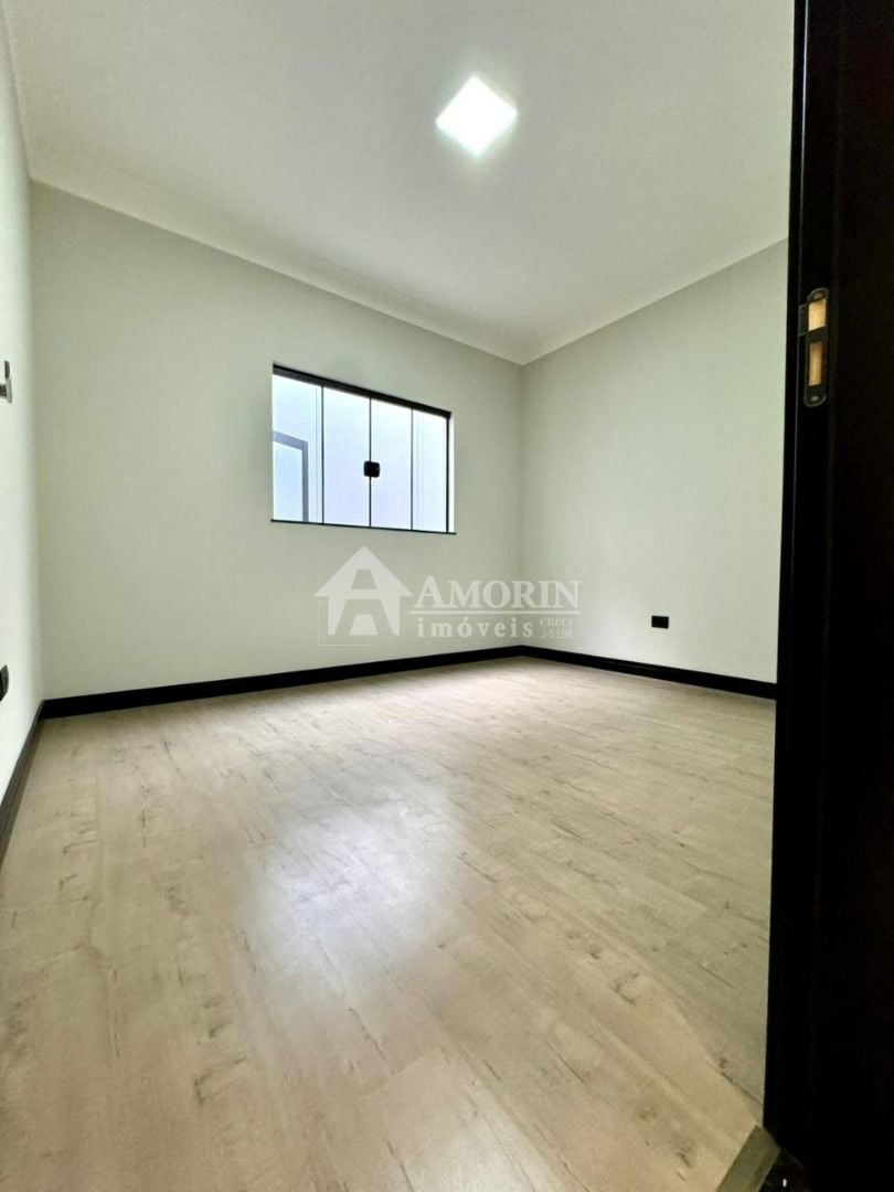 Casa com 3 dormitórios à venda, 119 m² por R$ 639.000,00 - Jar...