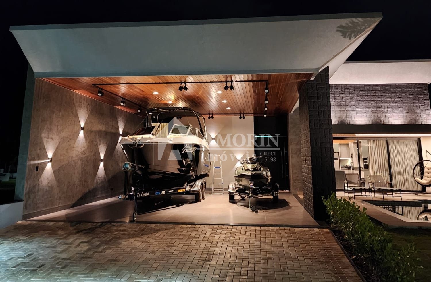 Casa com 4 dormitórios à venda, 319 m² por R$ 3.500.000,00 - P...