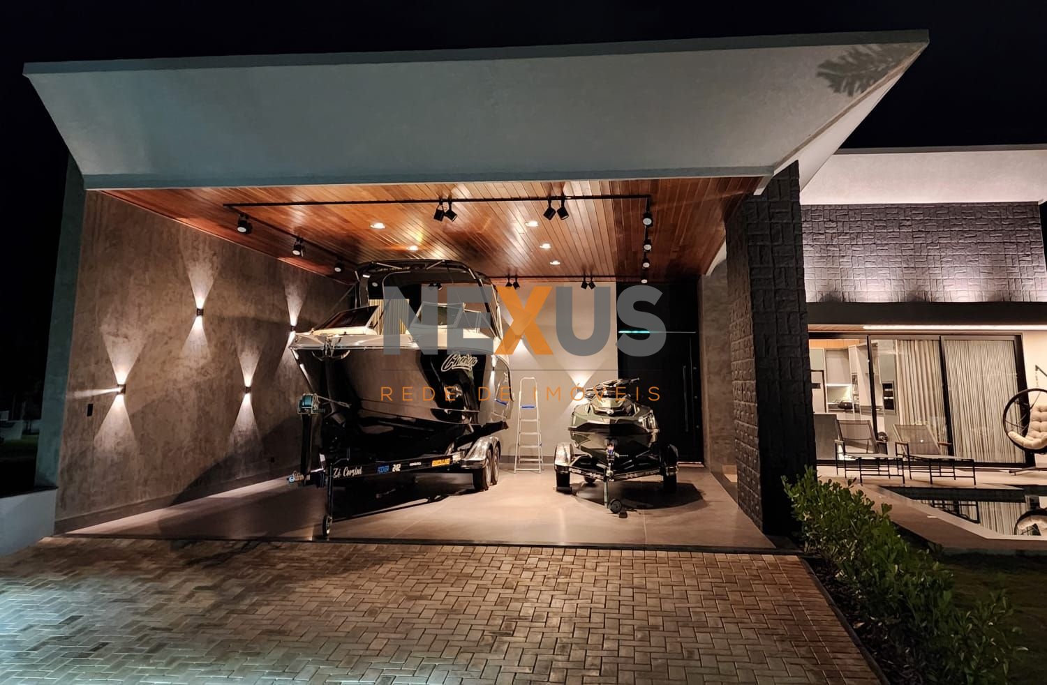 Casa com 4 dormitórios à venda, 319 m² por R$ 3.500.000,00 - P...
