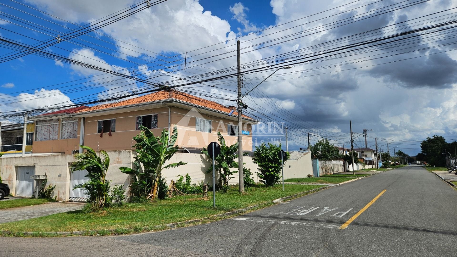 Sobrado  à venda, 340 m , residencia, sala comercial e 03 Quit...