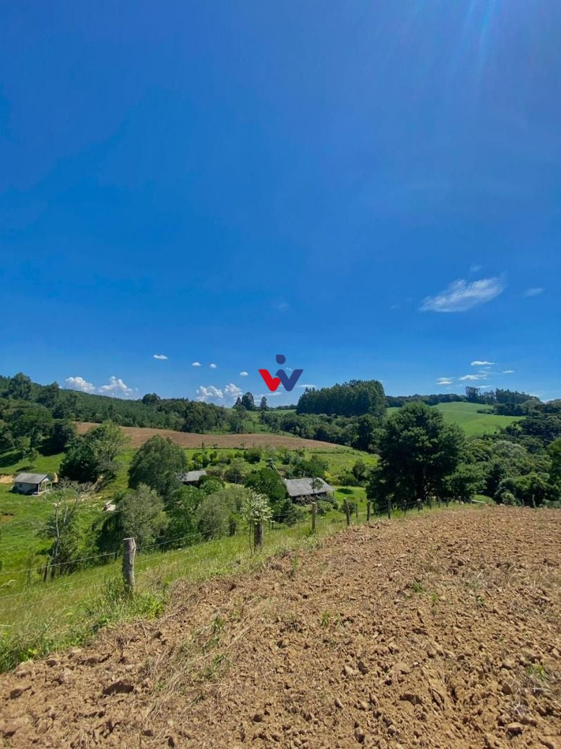 Chácara com 2 dormitórios à venda, 168 m  por R  1.200.000,00 ...