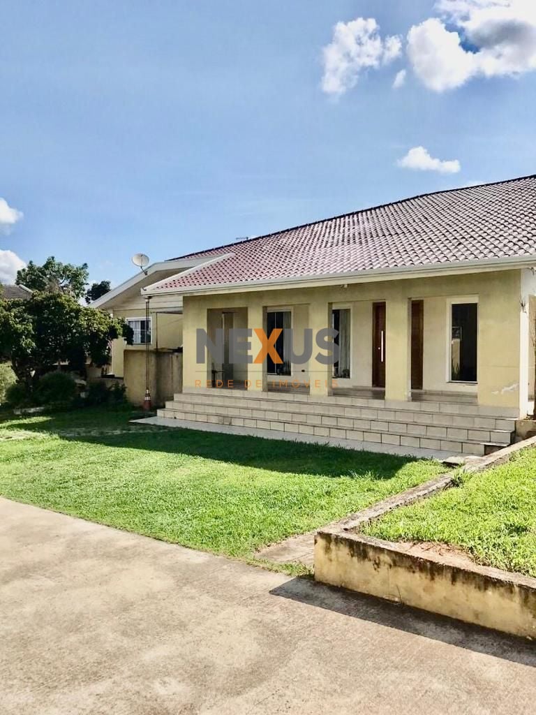 Casa com 4 dormitórios à venda, 403 m  em terreno de 1040m por...