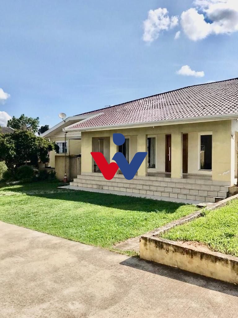 Casa com 4 dormitórios à venda, 403 m  em terreno de 1040m por...