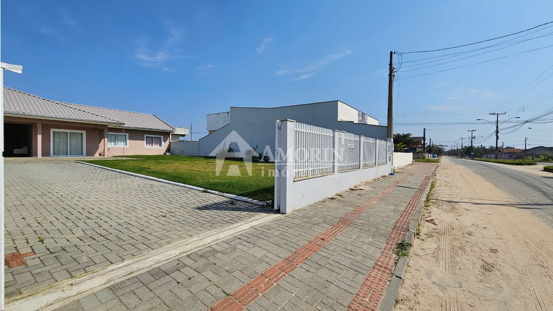 Casa com 4 dormitórios 01 suíte  à venda, 130 m  por R  950.00...