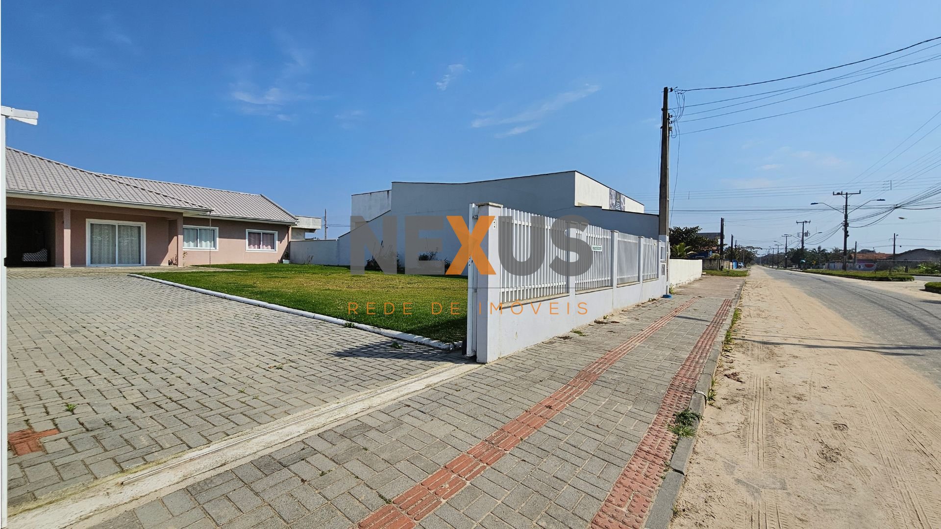 Casa com 4 dormitórios 01 suíte  à venda, 130 m  por R  950.00...