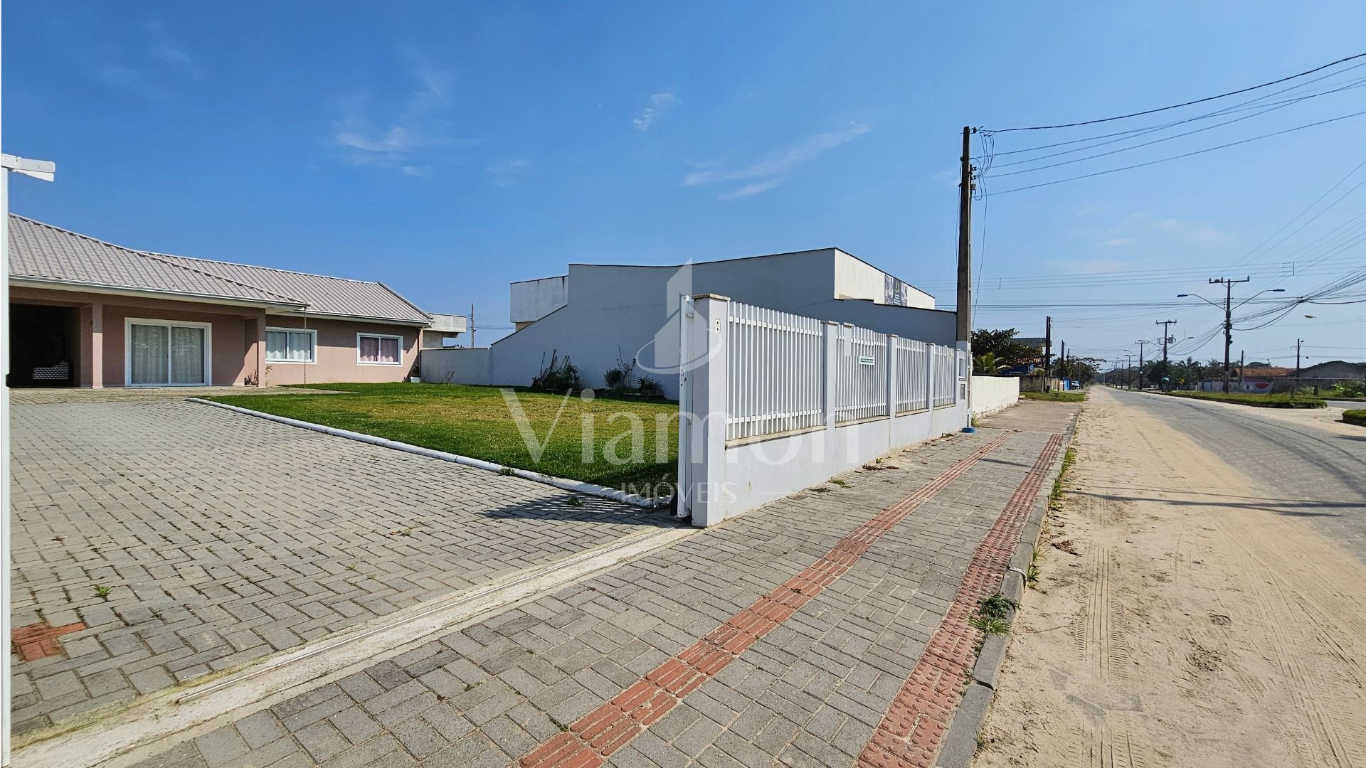 Casa com 4 dormitórios 01 suíte  à venda, 130 m  por R  950.00...