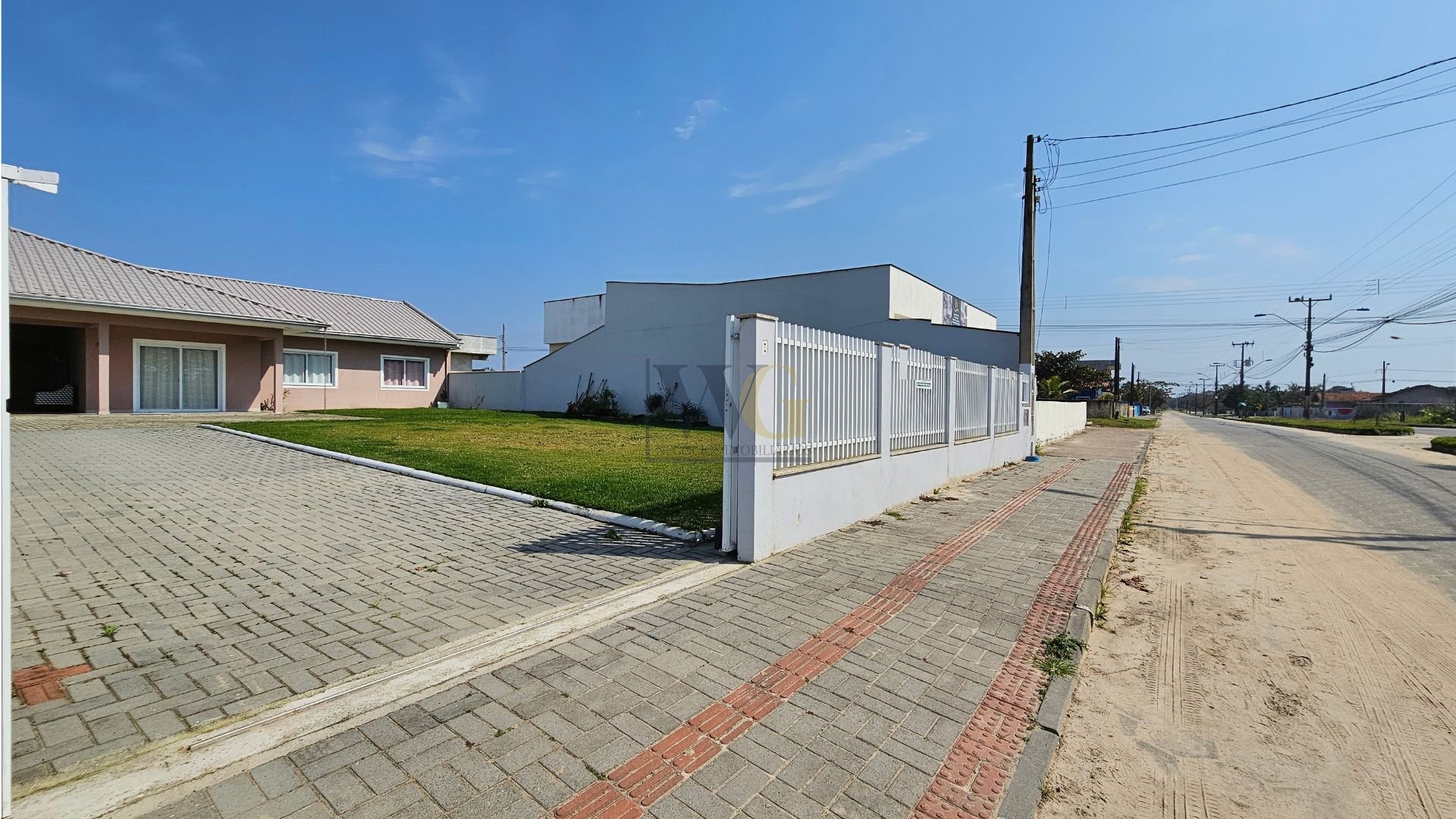 Casa com 4 dormitórios 01 suíte  à venda, 130 m  por R  950.00...