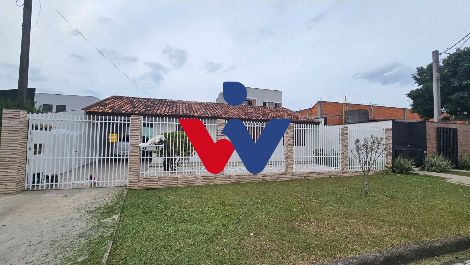 Casa com 3 dormitórios à venda, 100 m  por R  750.000,00 - Est...